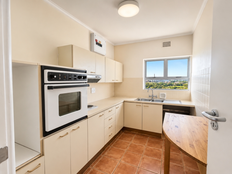 1 Bedroom Property for Sale in Mouille Point Western Cape